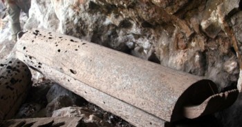 Khám phá thế giới mộ cổ táng treo trong hang ở Suối Bàng, nơi được nhiều người gọi là ‘hang ma’