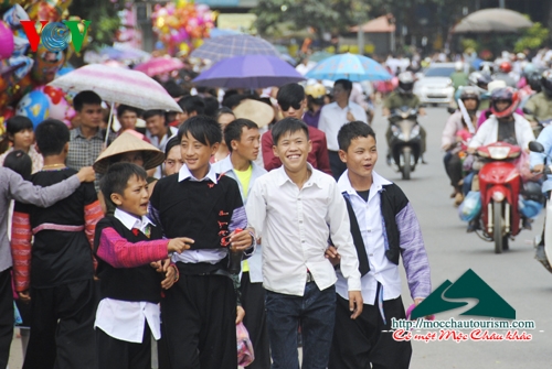 Sẵn sàng cho Ngày hội văn hóa các dân tộc huyện Mộc Châu năm 2017